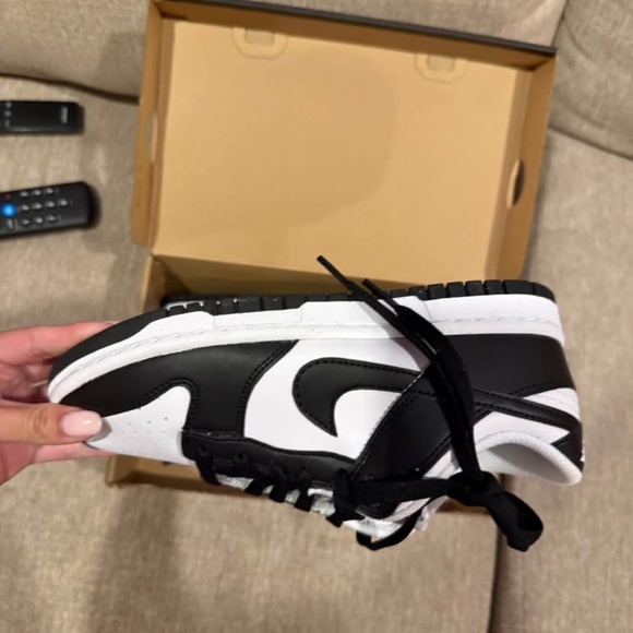 Panda Nike dunks - Picture 4 of 5